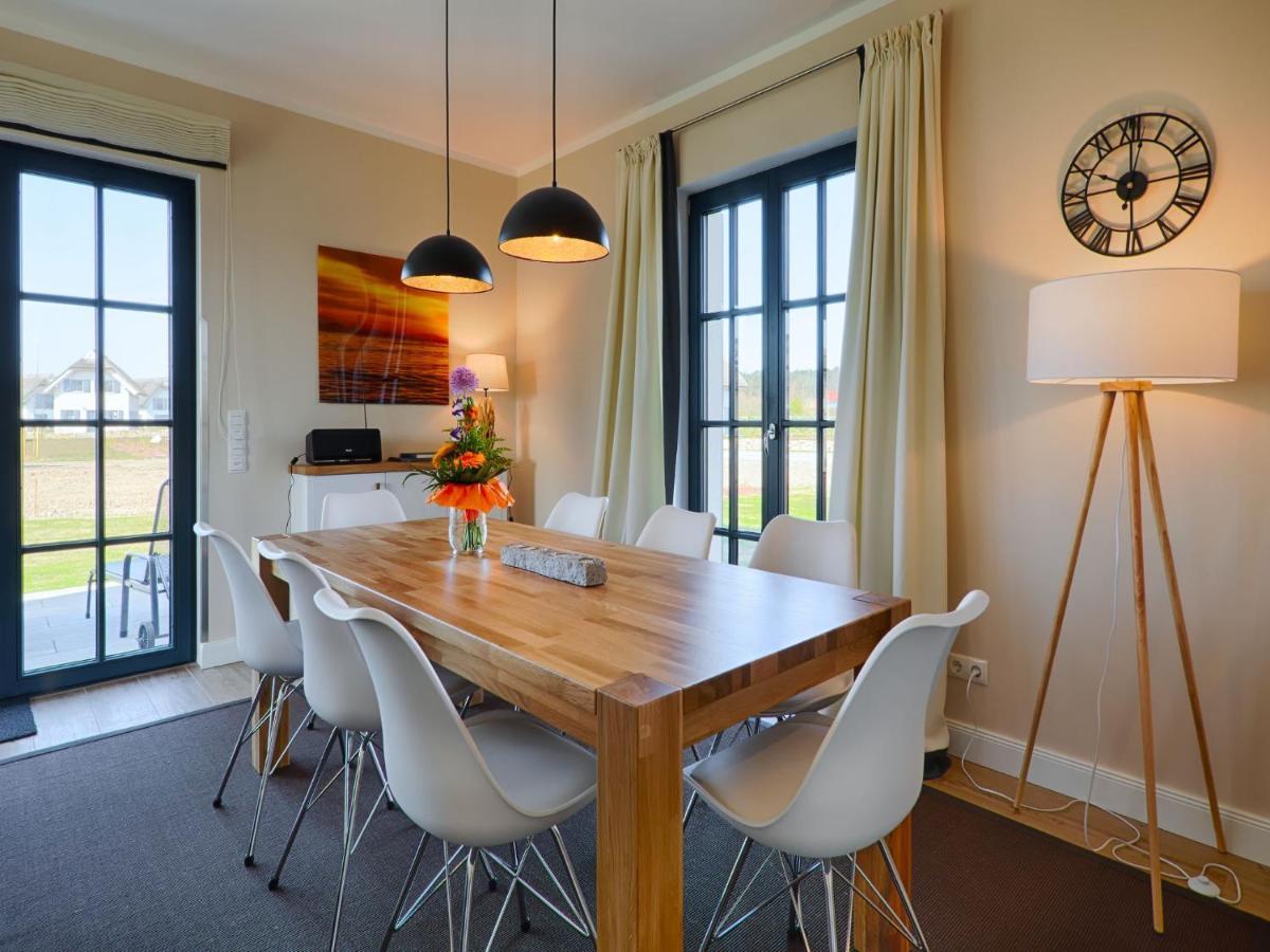 Reetland Am Meer - Luxus Reetdachvilla Mit 3 Schlafzimmern, Sauna Und Kamin F18 ดรันส์เคอ ภายนอก รูปภาพ